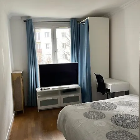 Petit Nid Douillet Chez L'Habitant Colombes  Exterior photo